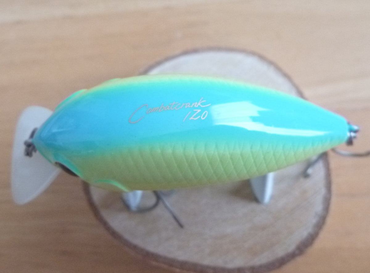 Crankbait, se hunde mucho el Combat Crank 120 de de Evergreen especial para lucio y blackbass Crankbait, se hunde mucho el Combat Crank 120 de de Evergreen especial para lucio y blackbass