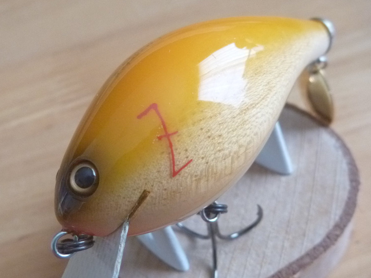 Megabass Z-CRANK 21 HAND MADE WOOD MODEL – blueseabass