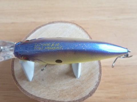 Megabass IXI Shad Type-3 Skeleton Blue Back Chart