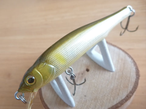 Megabass X-70